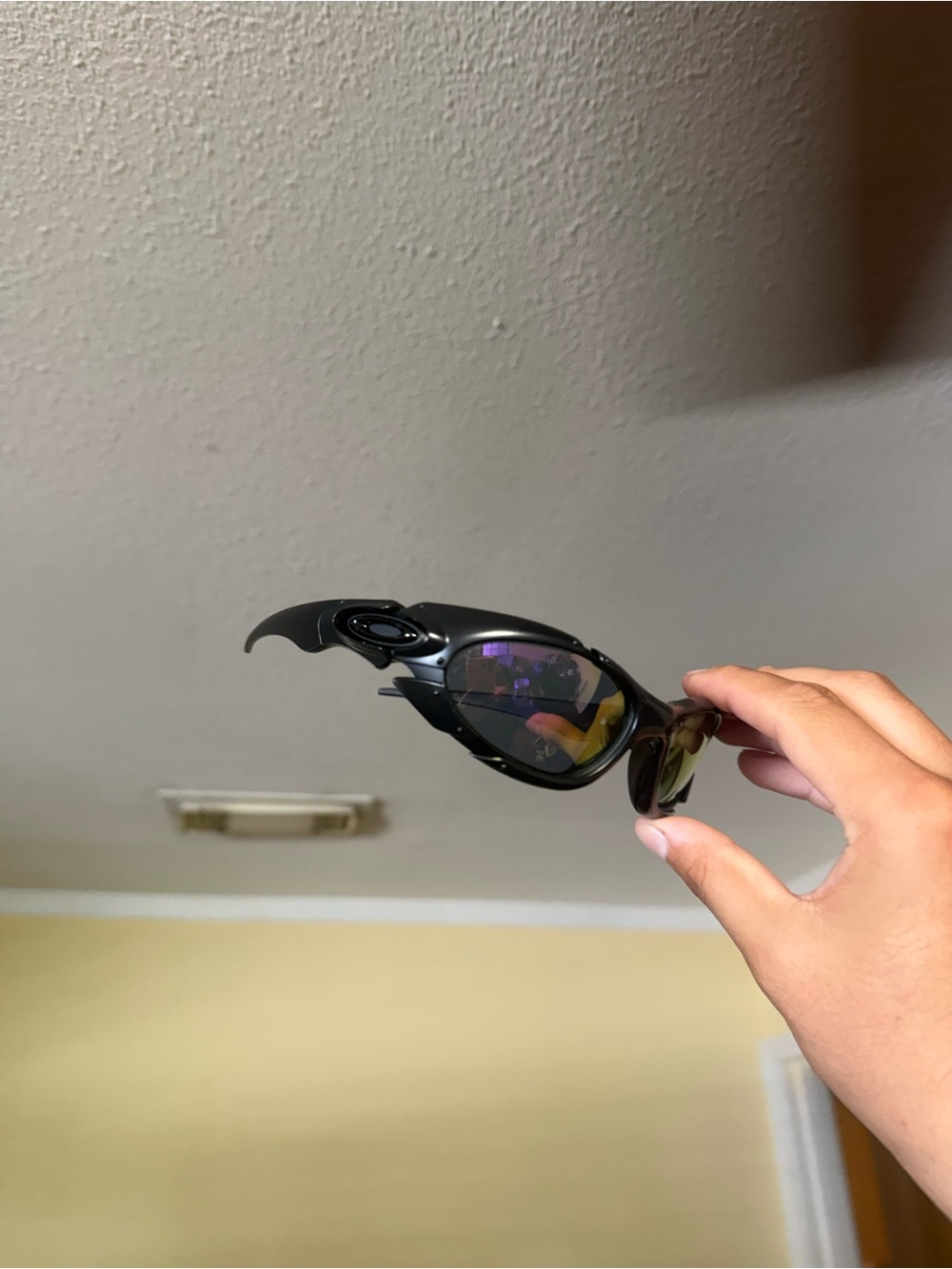 Oakley Men's Black Sculpted Sunglasses with Iridescent Lenses